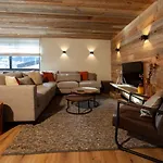 Nova Gosta Montafon Neu By Pferd Auf Wolke アパート *
