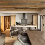 Nova Gosta Montafon Neu By Pferd Auf Wolke ガシュルン