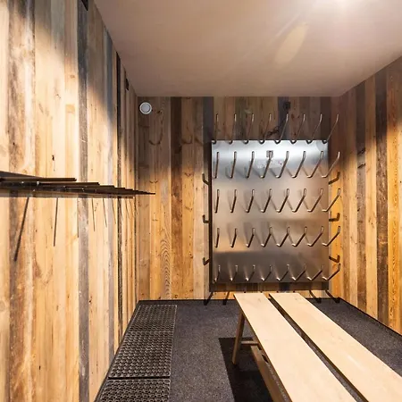 Nova Gosta Montafon Neu By Pferd Auf Wolke * Gaschurn